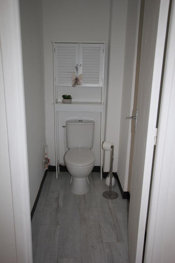 Apartment T2 Entierement Equipe, Proche Toutes Commodites *